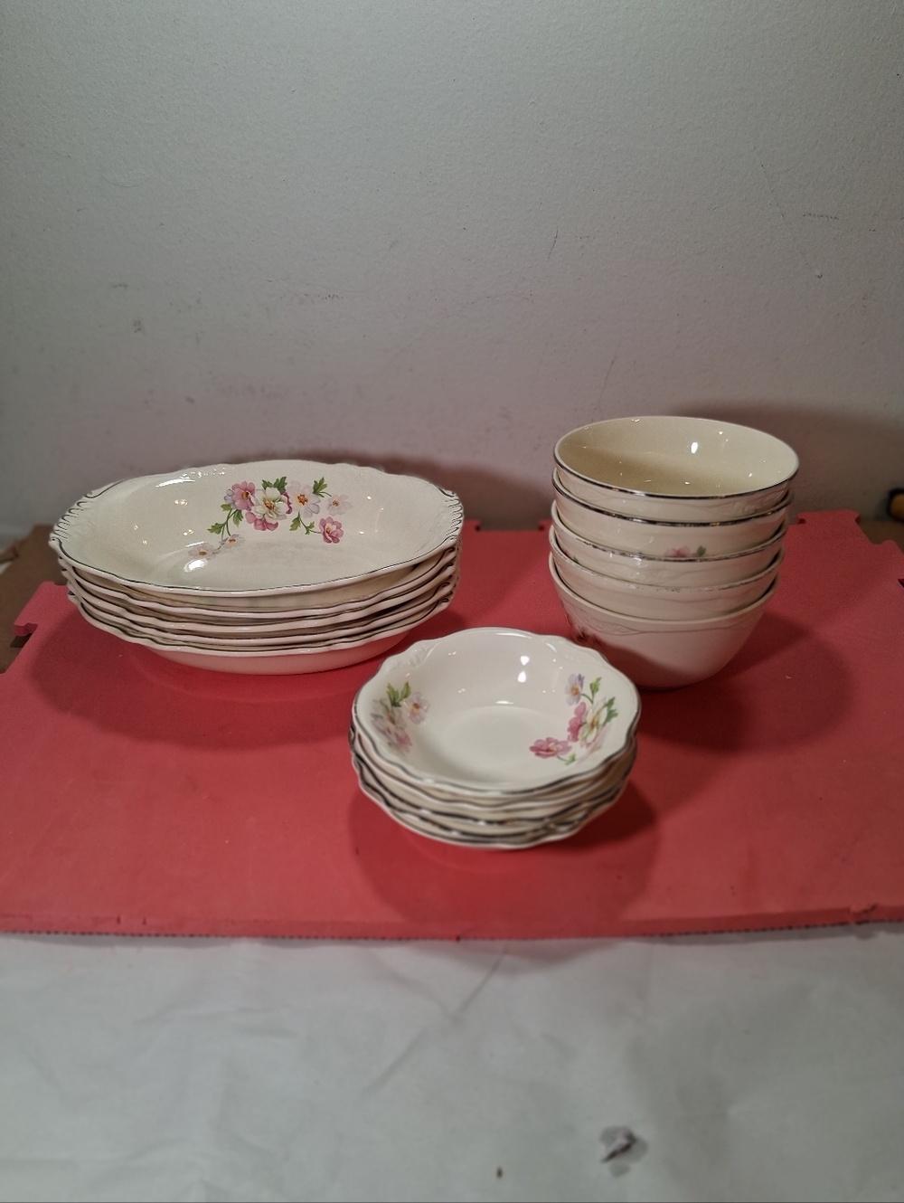 15 Homer Laughlin Virginia Rose Floral Bowls Round and Oval USA - Picture 9 of 9